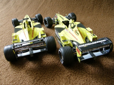 Jordan EJ 11 oba piloti Jordan EJ 11 oba piloti