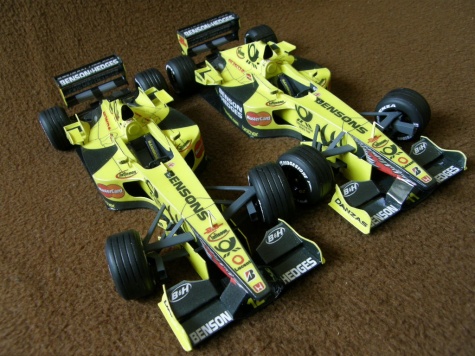 Jordan EJ 11 oba piloti Jordan EJ 11 oba piloti