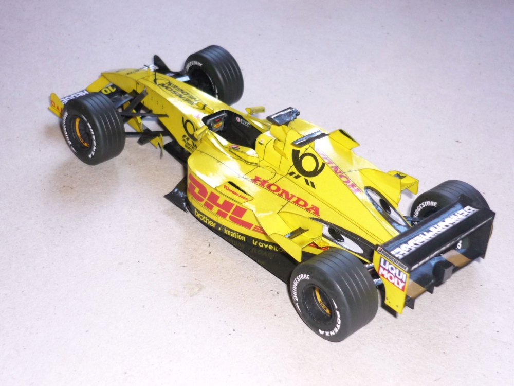 Jordan EJ 12 - T Sato - 2002 (Plná velikost v novém okně) Jordan EJ 12 - T Sato - 2002