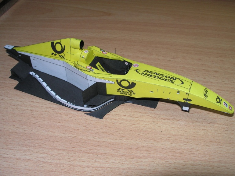 Jordan EJ12 (Plná velikost v novém okně) Jordan EJ12