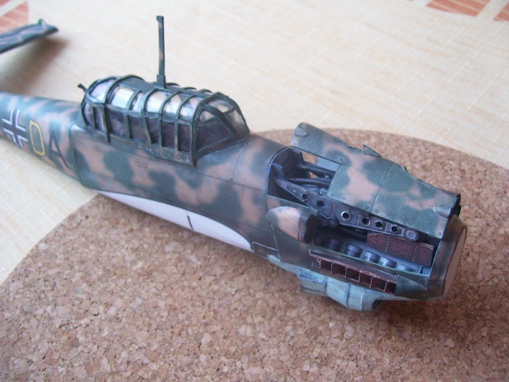 JU-87 R-2 (Plná velikost v novém okně) JU-87 R-2