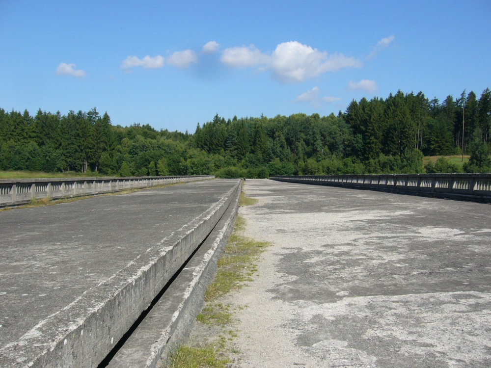 Jungheinrich (Plná velikost v novém okně) Jungheinrich