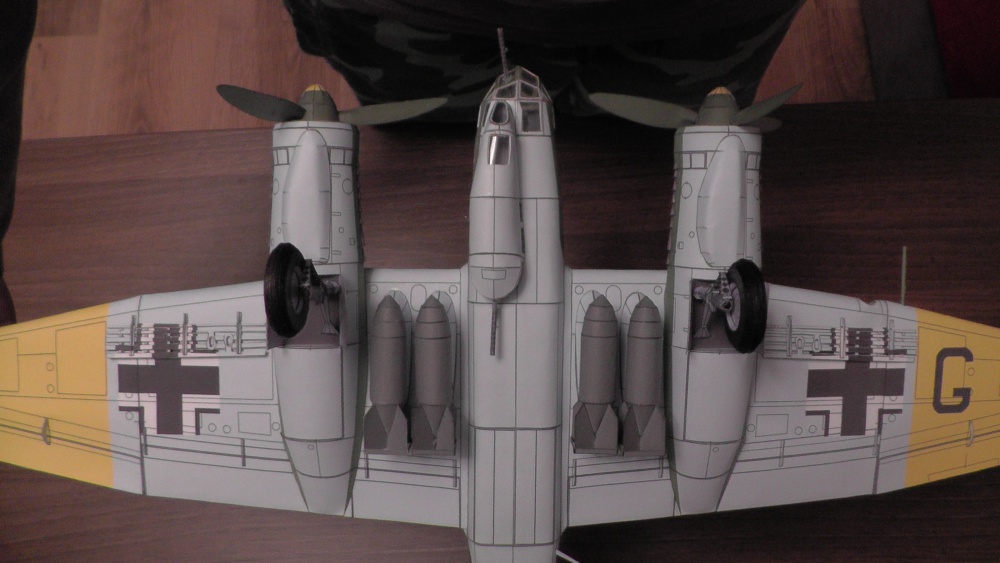 JUNKERS JU-88 A4 (Plná velikost v novém okně) JUNKERS JU-88 A4