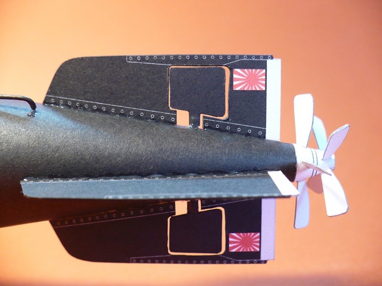 KAITEN 1 (Pln� velikost v nov�m okn�) KAITEN 1