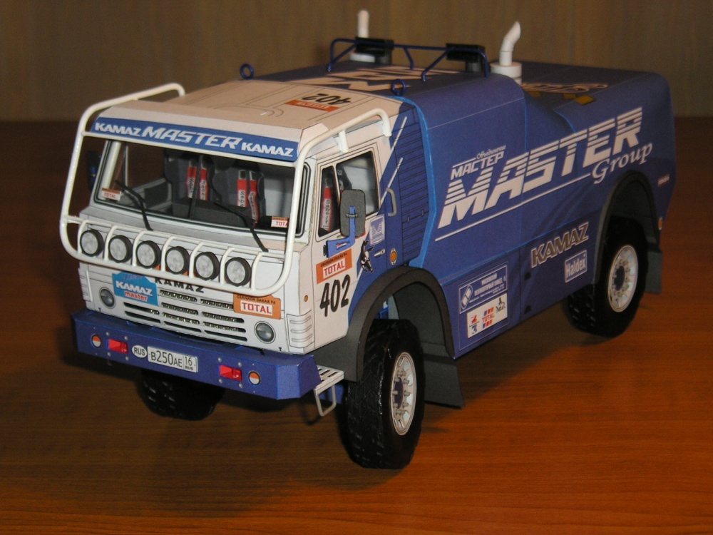 KAMAZ 49252 DAKAR 1996 (Plná velikost v novém okně) KAMAZ 49252 DAKAR 1996