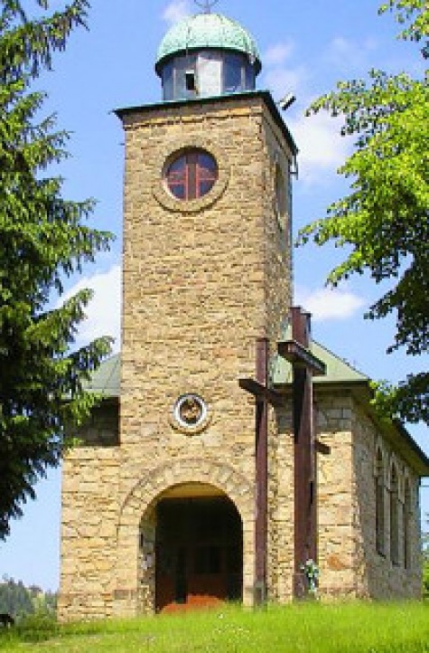 Kamenný kostel nad Kalvárií Kysucká obec Oščadnica Kamenný kostel nad Kalvárií Kysucká obec Oščadnica