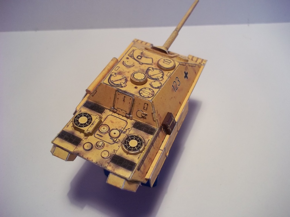 Kampfgruppe Heresch (Plná velikost v novém okně) Kampfgruppe Heresch