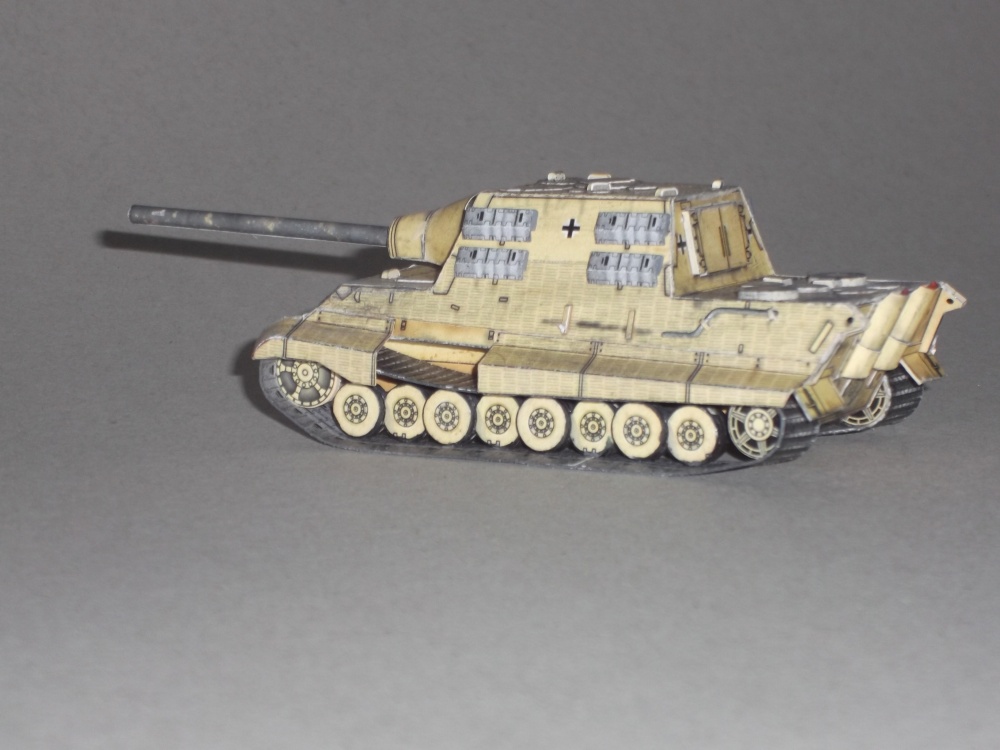 Kampfgruppe Heresch (Plná velikost v novém okně) Kampfgruppe Heresch