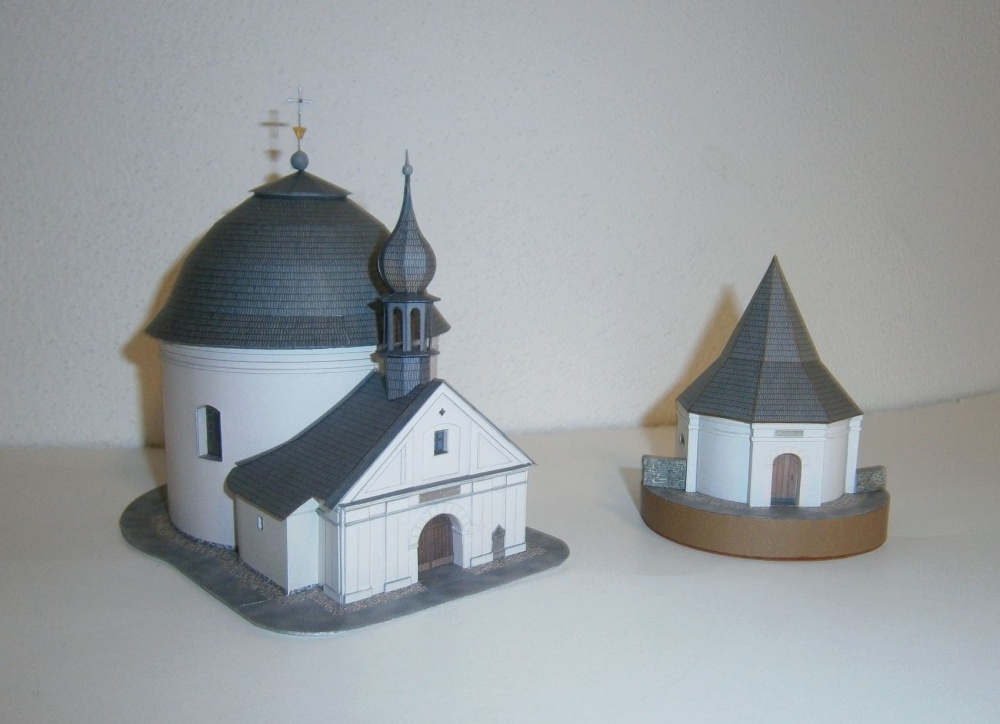 Kaple sv.Rocha a sv.Sebastiána, kostnice (Plnďż˝ velikost v novďż˝m oknďż˝) Kaple sv.Rocha a sv.Sebastiána, kostnice