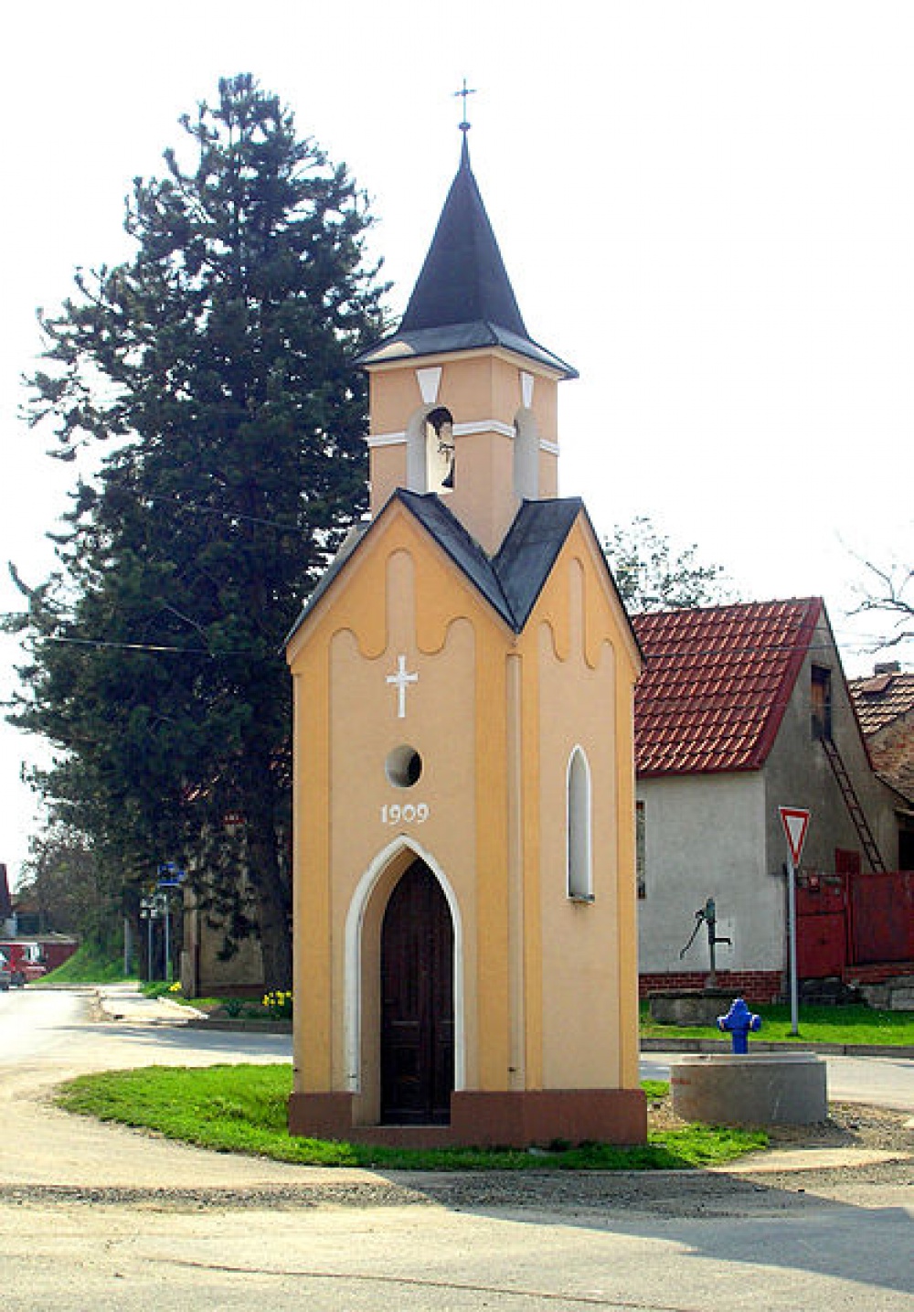 Kapličky (Plná velikost v novém okně) Kapličky