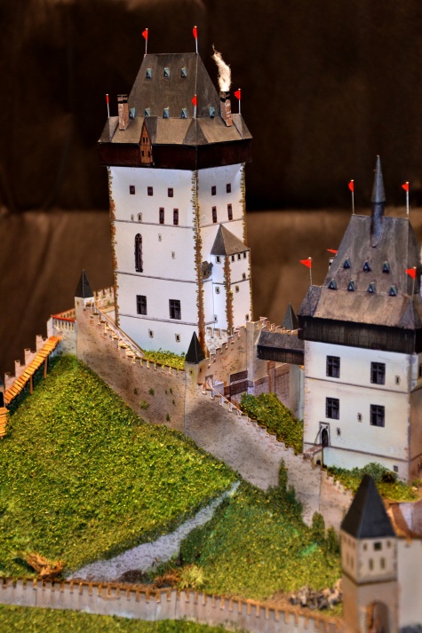 KARLŠTEJN KARLŠTEJN