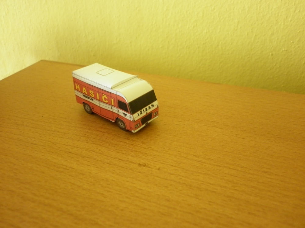 rôzne modely 1:100 väčšinou od FDS (Plná velikost v novém okně) rôzne modely 1:100 väčšinou od FDS