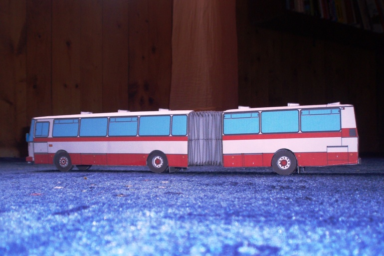 KLOUBOVÝ AUTOBUS KAROSA B 741 (Plná velikost v novém okně) KLOUBOVÝ AUTOBUS KAROSA B 741