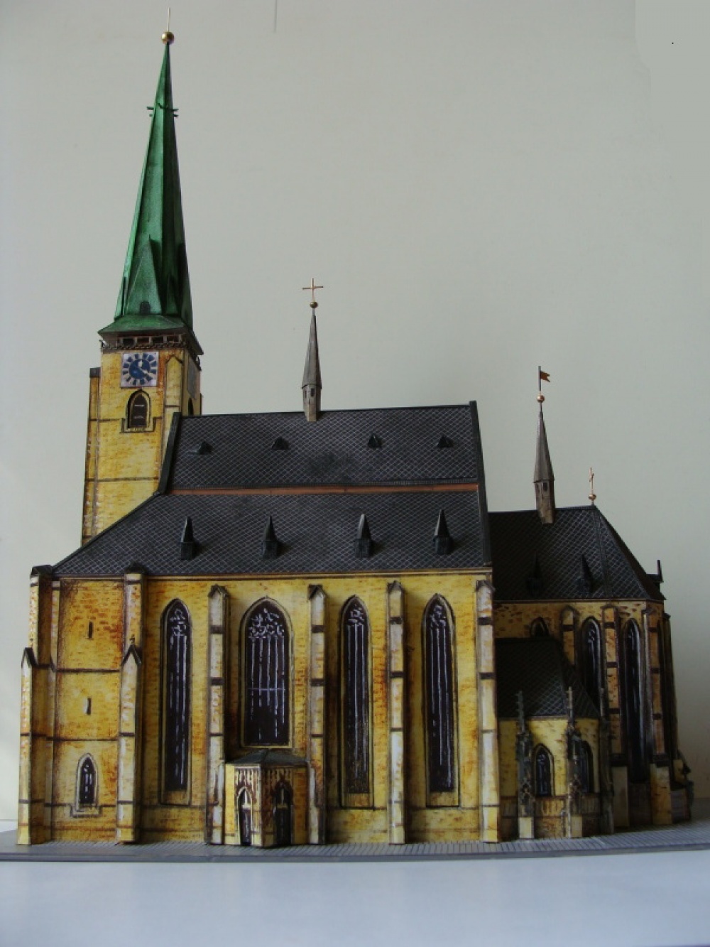 Katedrála Sv.Bartoloměje v Plzni (Plná velikost v novém okně) Katedrála Sv.Bartoloměje v Plzni