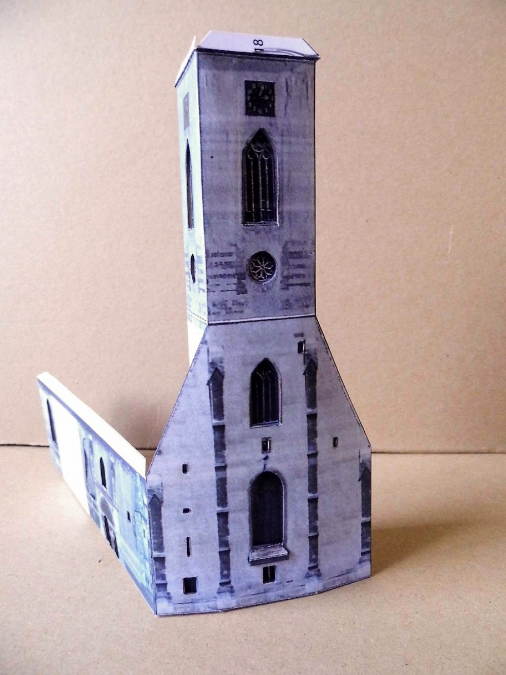 katedrála Sv.Martina Bratislava (Plná velikost v novém okně) katedrála Sv.Martina Bratislava