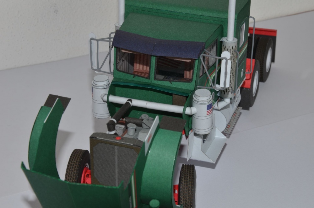 Kenworth W900 (Plná velikost v novém okně) Kenworth W900