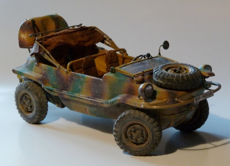 Kfz 166 Schwimwagen (Plná velikost v novém okně) Kfz 166 Schwimwagen