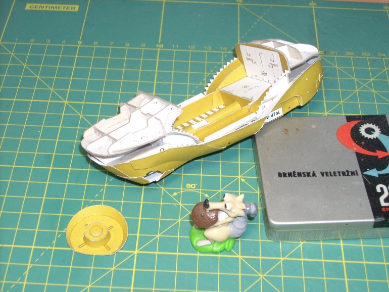 Kfz Schwimmwagen (Plná velikost v novém okně) Kfz Schwimmwagen