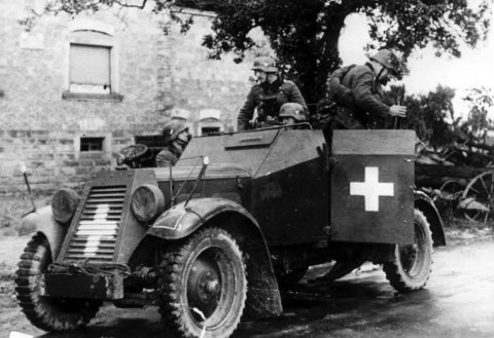 Kfz 13 Adler (Pln� velikost v nov�m okn�) Kfz 13 Adler