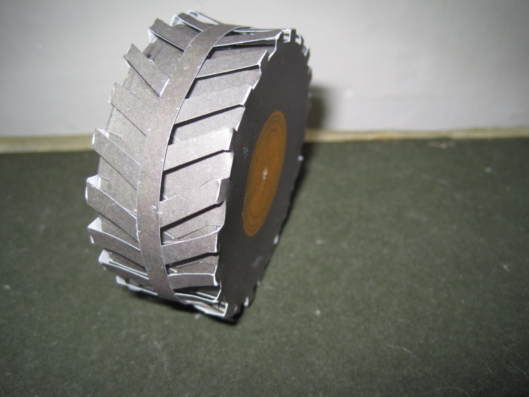 KÍROVEC K 700 (Plná velikost v novém okně) KÍROVEC K 700