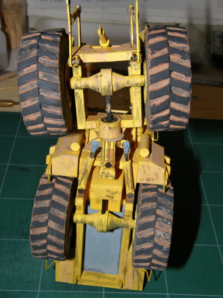 Kirovets K700 (Plná velikost v novém okně) Kirovets K700
