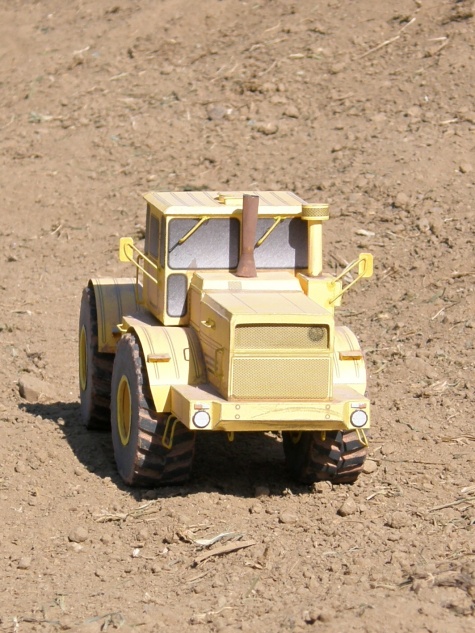 Kirovets K700