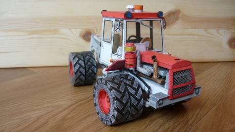 Kloubov� traktor �koda Liaz 180