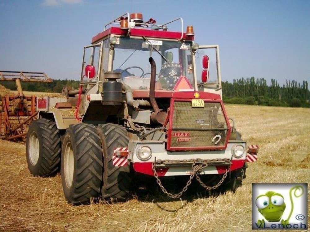 Kloubový traktor Škoda Š-180 BETA (Plná velikost v novém okně) Kloubový traktor Škoda Š-180 BETA