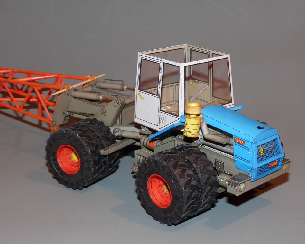 Kloubový traktor Škoda Š-180 BETA (Plná velikost v novém okně) Kloubový traktor Škoda Š-180 BETA