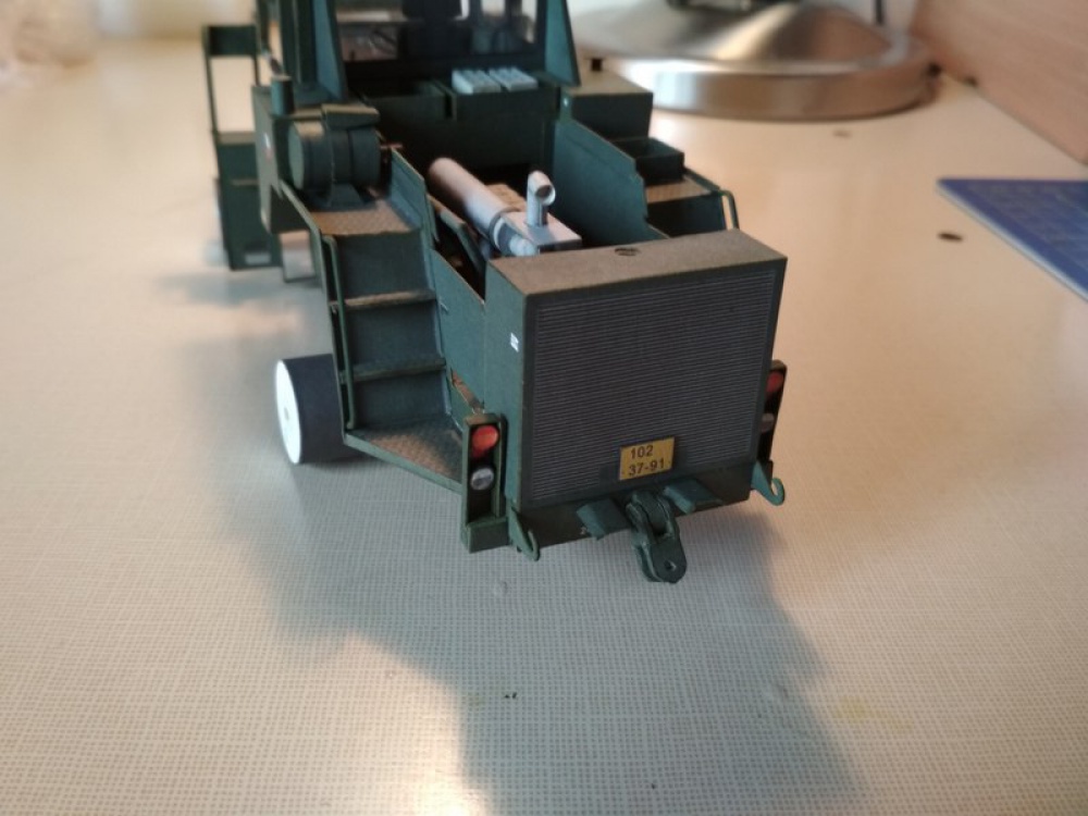 316903