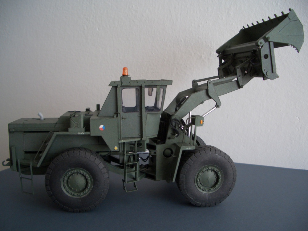 KNA-251 (Plná velikost v novém okně) KNA-251