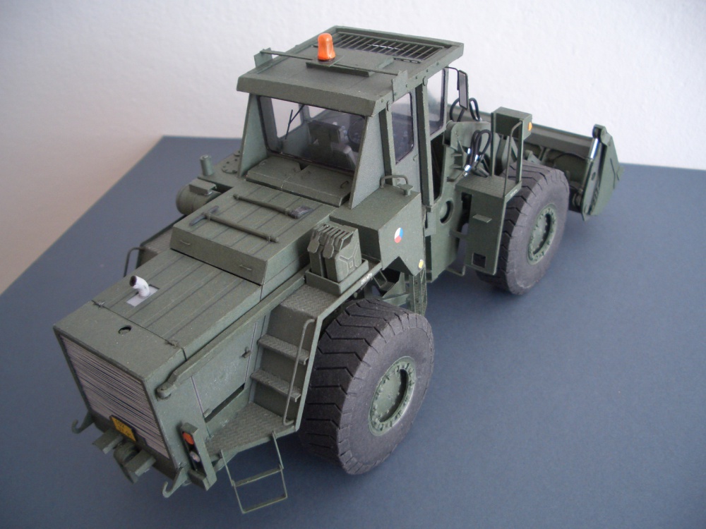 KNA-251 (Plná velikost v novém okně) KNA-251