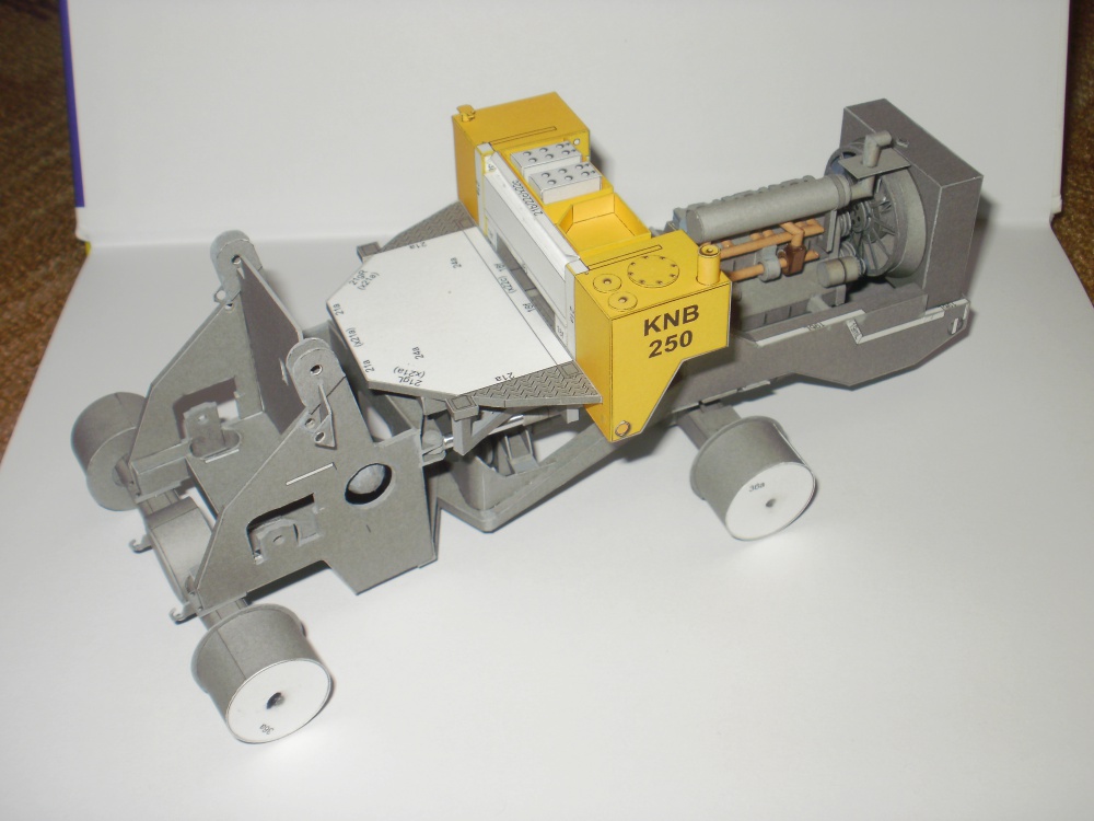 KNB 250 (Plná velikost v novém okně) KNB 250
