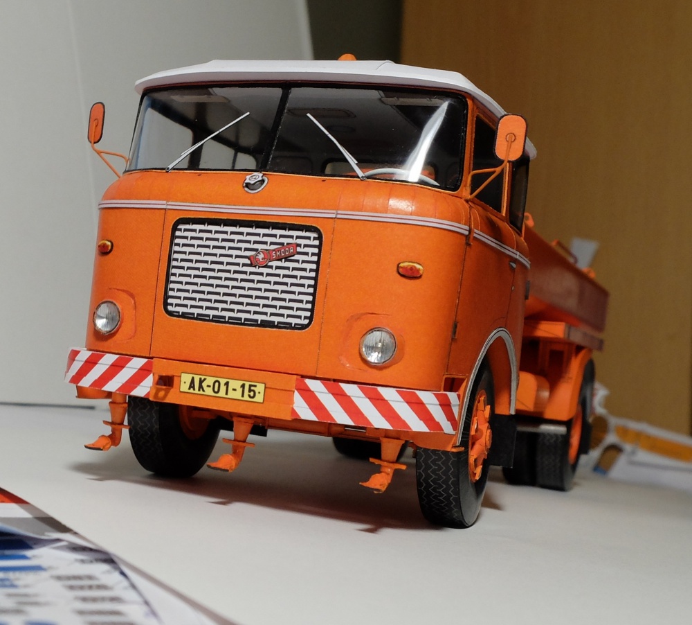 Škoda 706 RTH AKV-8 (Plná velikost v novém okně) Škoda 706 RTH AKV-8