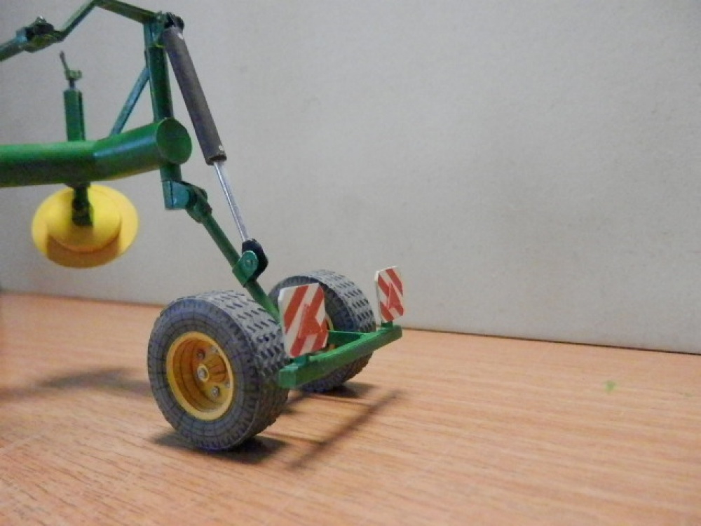 264156