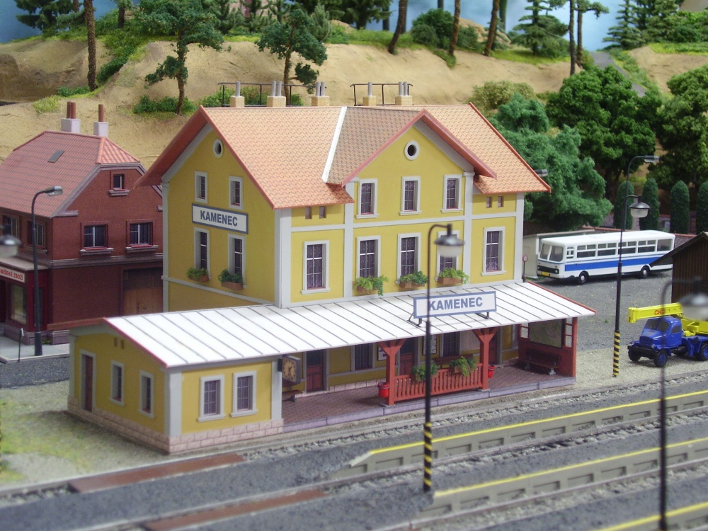 272654
