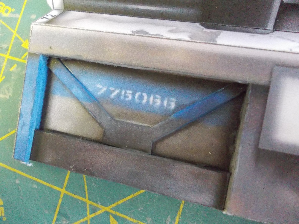 210081