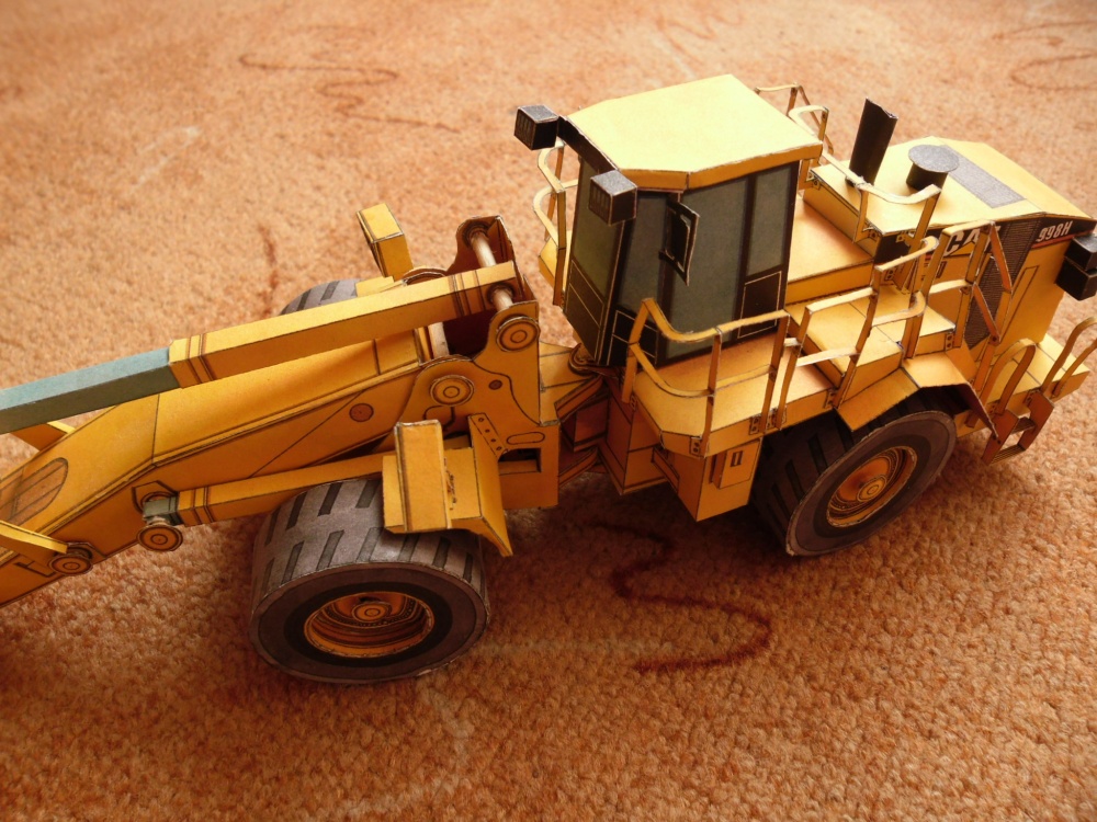 Kolový nakladač CAT 998H (Plná velikost v novém okně) Kolový nakladač CAT 998H
