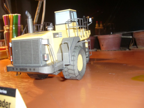 Kolov� naklada� Komatsu