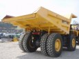 Komatsu HD 325-7
