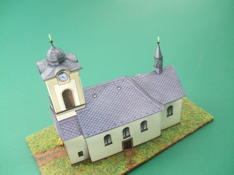 Kostel v českých Libchavách (Plná velikost v novém okně) Kostel v českých Libchavách