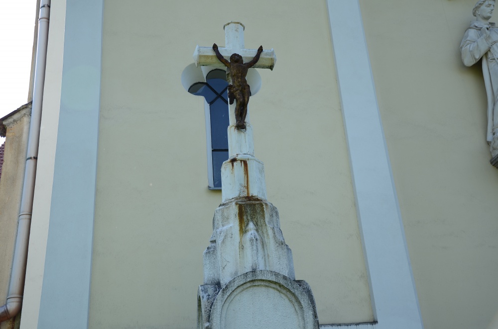 Kostel Nanebevzetí Panny Marie, Ostrava Michálkovice (Plná velikost v novém okně) Kostel Nanebevzetí Panny Marie, Ostrava Michálkovice