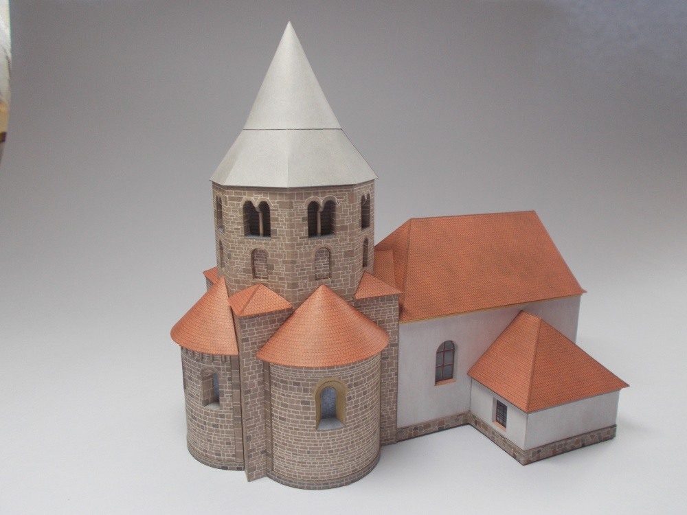 Kostel sv. Petra a Pavla Řeznovice (Plná velikost v novém okně) Kostel sv. Petra a Pavla Řeznovice