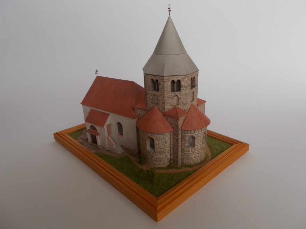 Kostel sv. Petra a Pavla Řeznovice (Plná velikost v novém okně) Kostel sv. Petra a Pavla Řeznovice