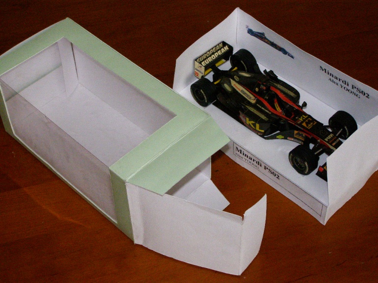 Krabička na F1 (Plná velikost v novém okně) Krabička na F1