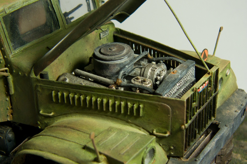 KRAZ 255 B (Plná velikost v novém okně) KRAZ 255 B