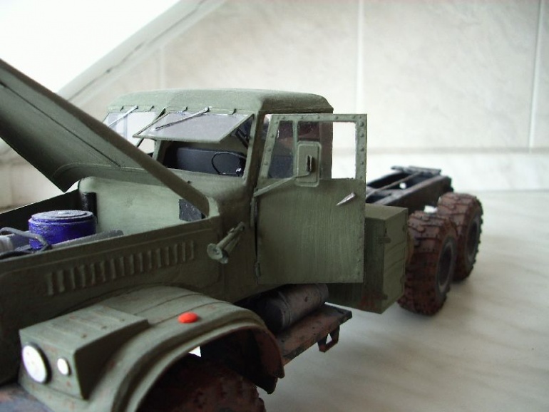 KRaZ (Plná velikost v novém okně) KRaZ