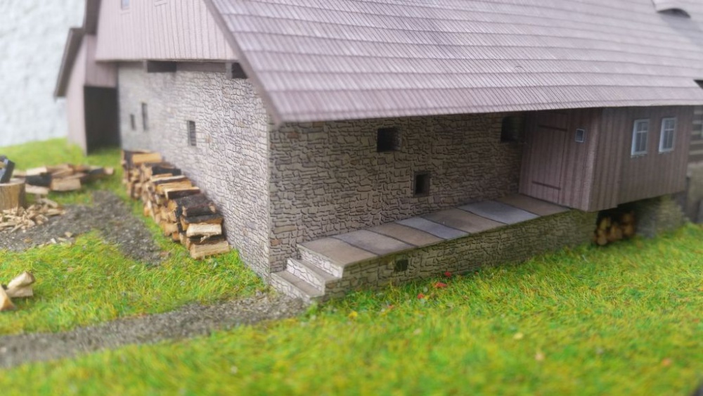 Krkonošská chalupa (Plná velikost v novém okně) Krkonošská chalupa