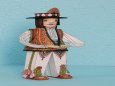 Krojovan� figurky a brouk Kamil