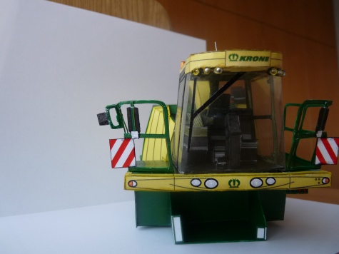 Krone Big X 700 s lištou easy flow 3001 Krone Big X 700 s lištou easy flow 3001